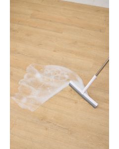 Wet & Dry Ultra  Flexible Floor Broom