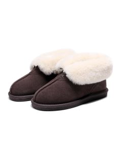 UGG- Ankle Bootie Chocolate