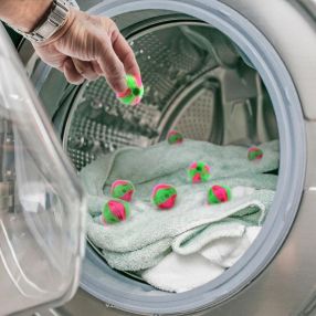 Hair Trapping Laundry Balls 12pk