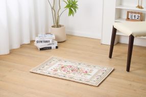 Elegant Floral Floor Mat